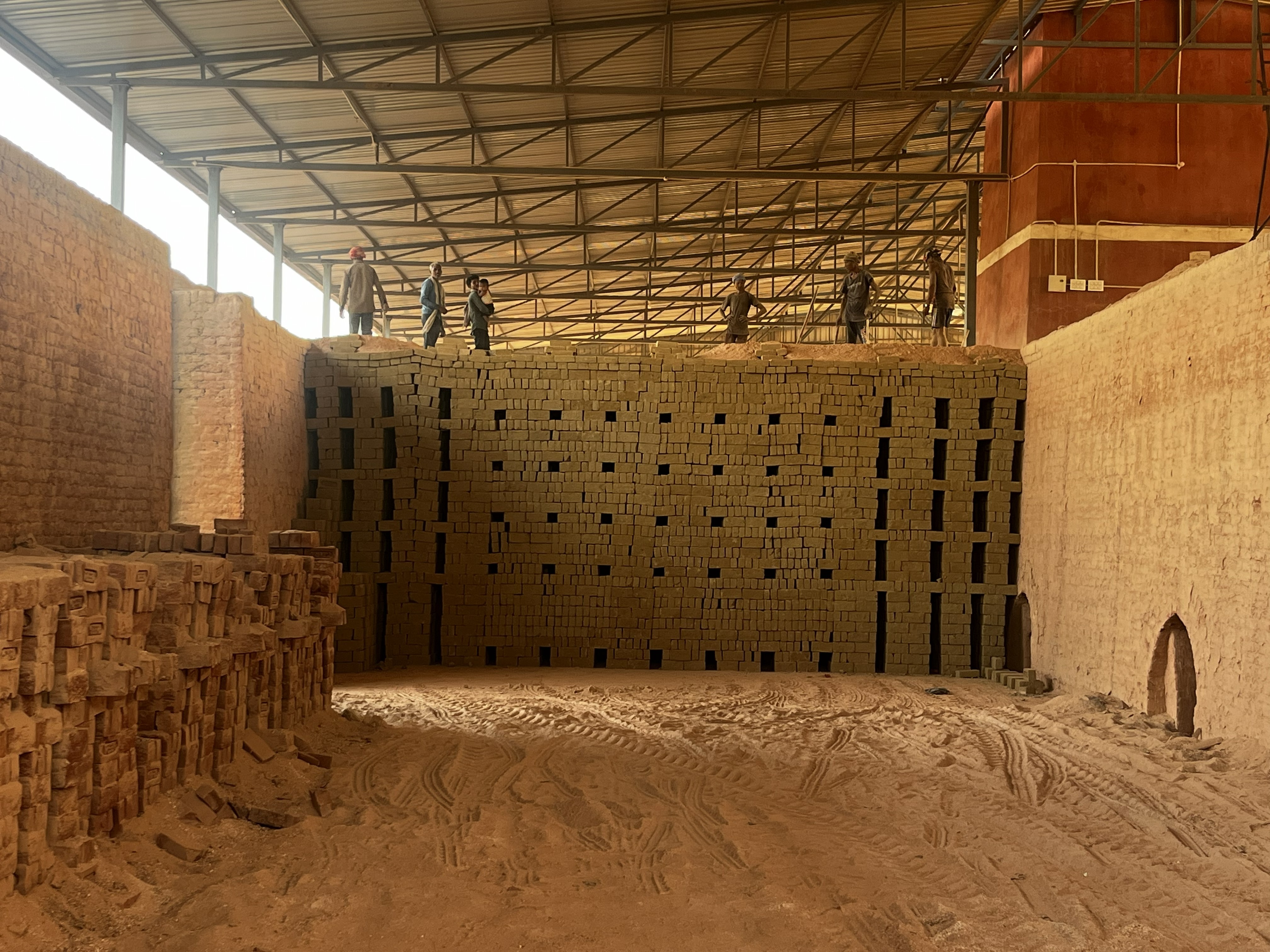 A double zigzag kiln near Lucknow